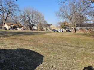 202 E 6th St, Dewey, OK 74029