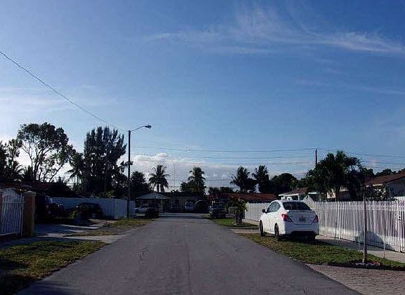 4th image of 19615 NW 44th Pl