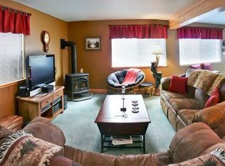 697 Seneca Dr, South Lake Tahoe, CA 96150