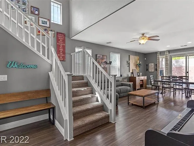 7725 Donner Peak St — Photo 23