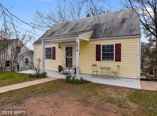 6010 Park Pl, Alexandria, VA 22303