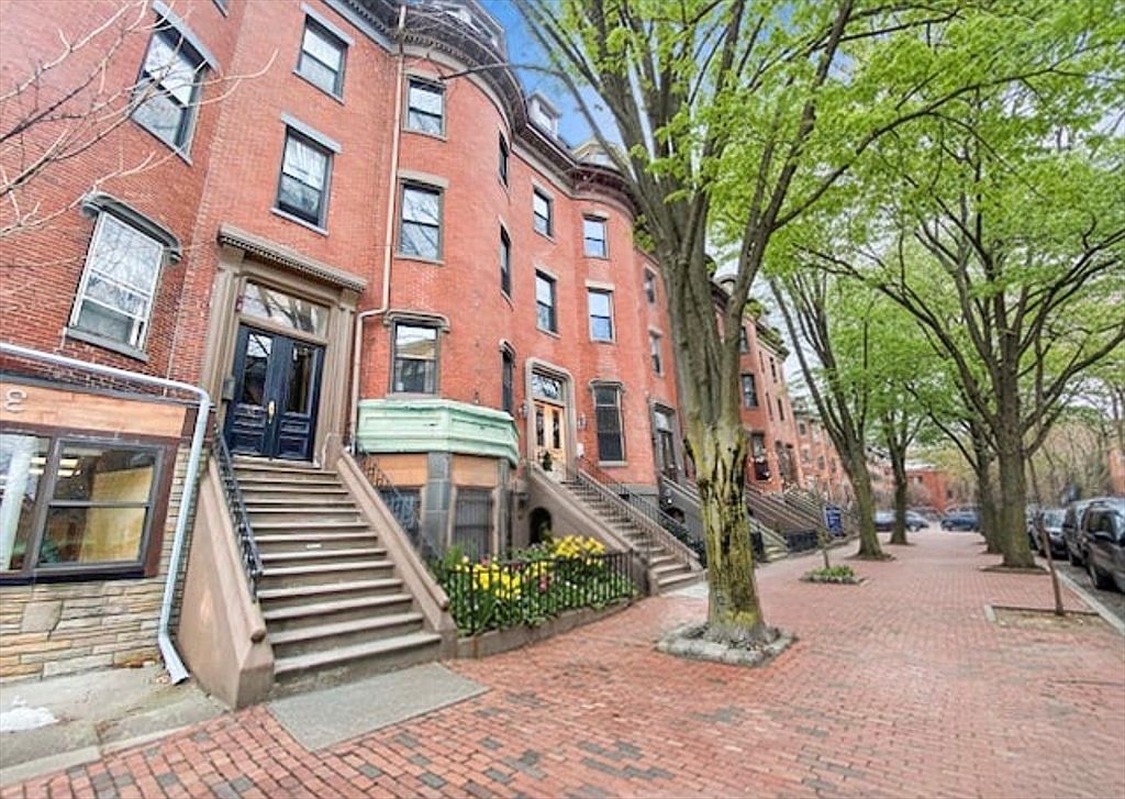 Primary listing photo
