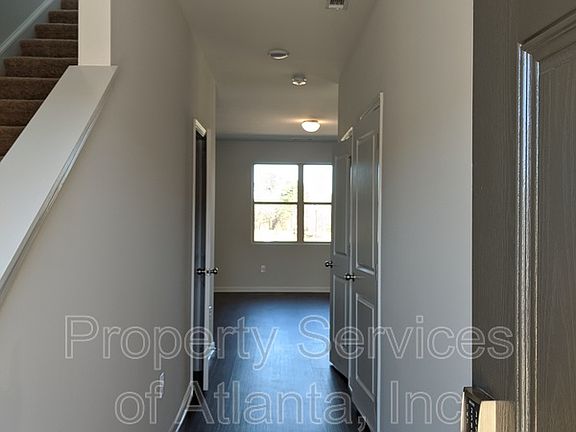 3rd image of 549 Overo Dr