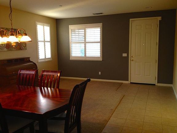 2nd image of 920 Sawyer Way