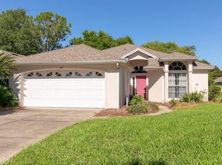 167 Juniper Way, Tavares, FL 32778