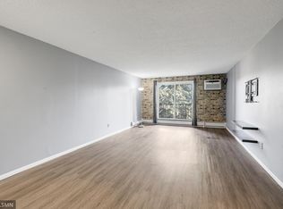 1011 41st Ave NE APT 306, Columbia Heights, MN 55421