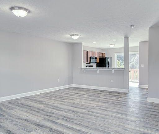 3rd image of 1200 Providence Blvd #67