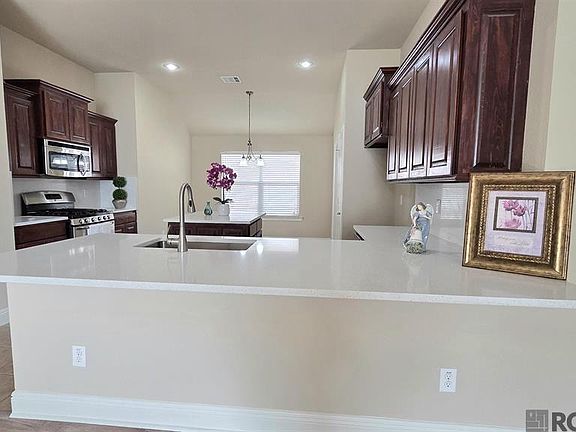 5th image of 10368 Montrachet Dr
