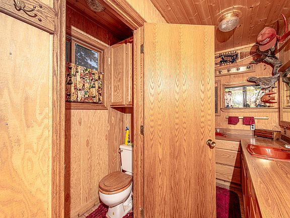 5th image of 726 W Skyview Ln
