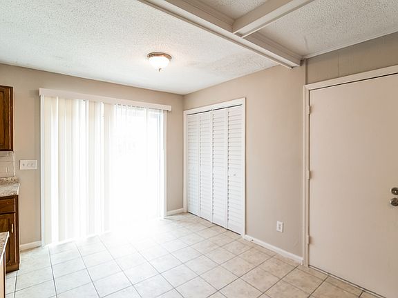 3rd image of 617 Brailsford Blvd