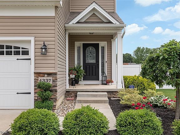 3rd image of 4337 Loreto Landing Dr