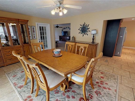 5th image of 3935 Fairway Dr