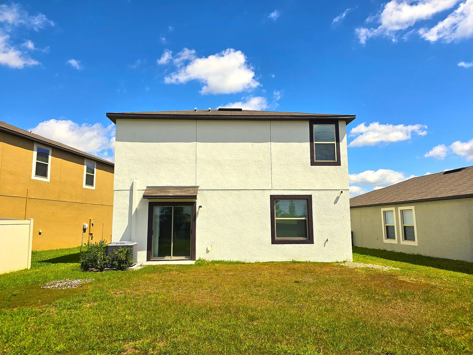 4/2.5/2 In Epperson In Wesley Chapel, FL — Photo 2