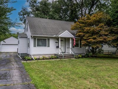 2097 Montclair St NE, Warren, OH, 44483