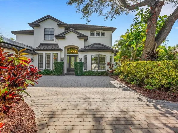 1666 Arlington St, Sarasota, FL 34239