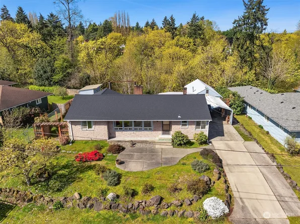 10525 16th Avenue S, Seattle, WA 98168