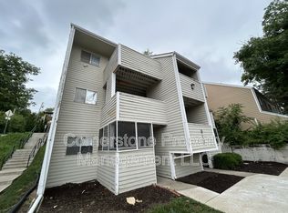 913 Michigan St #4, Lawrence, KS 66044