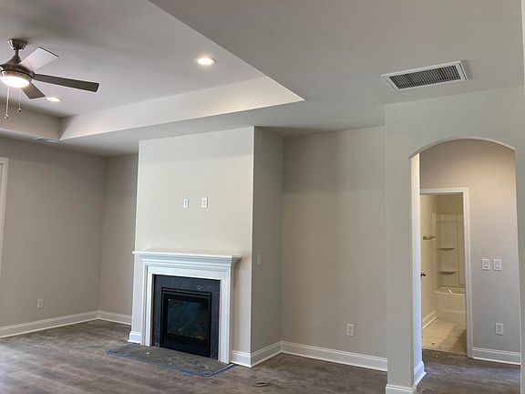 Berkeley-409 Pinelake Ct