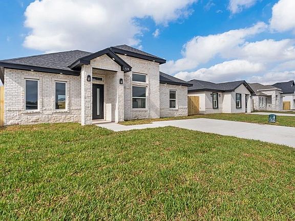 4th image of 728 Foster Ln