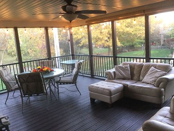 Screened in Porch