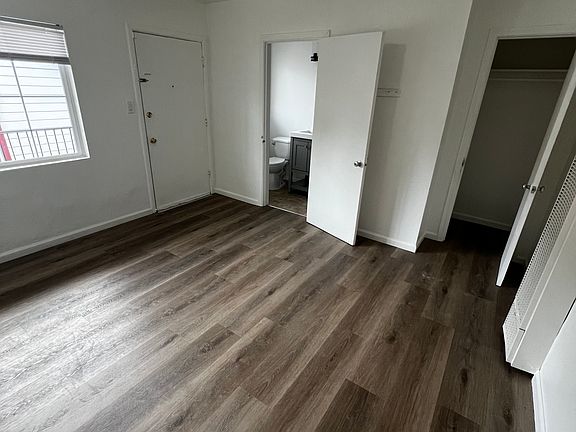 4th image of 368 N 4th St #4