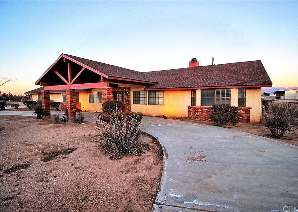 2nd image of 7241 Yosemite Ave