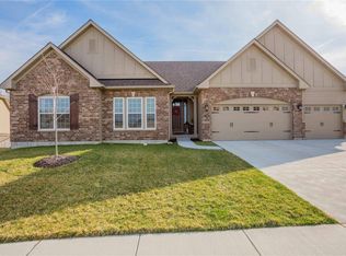 330 Wilmer Valley Dr, Wentzville, MO 63385