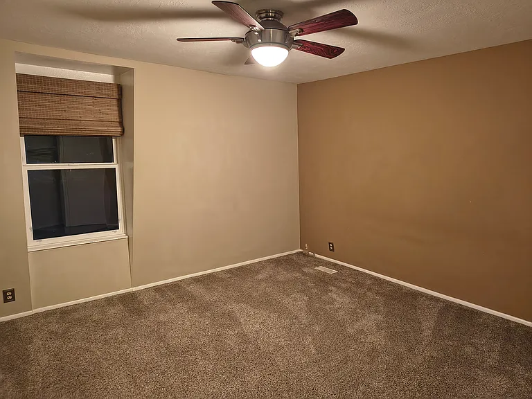 9025 S Bonnet Dr — Photo 7
