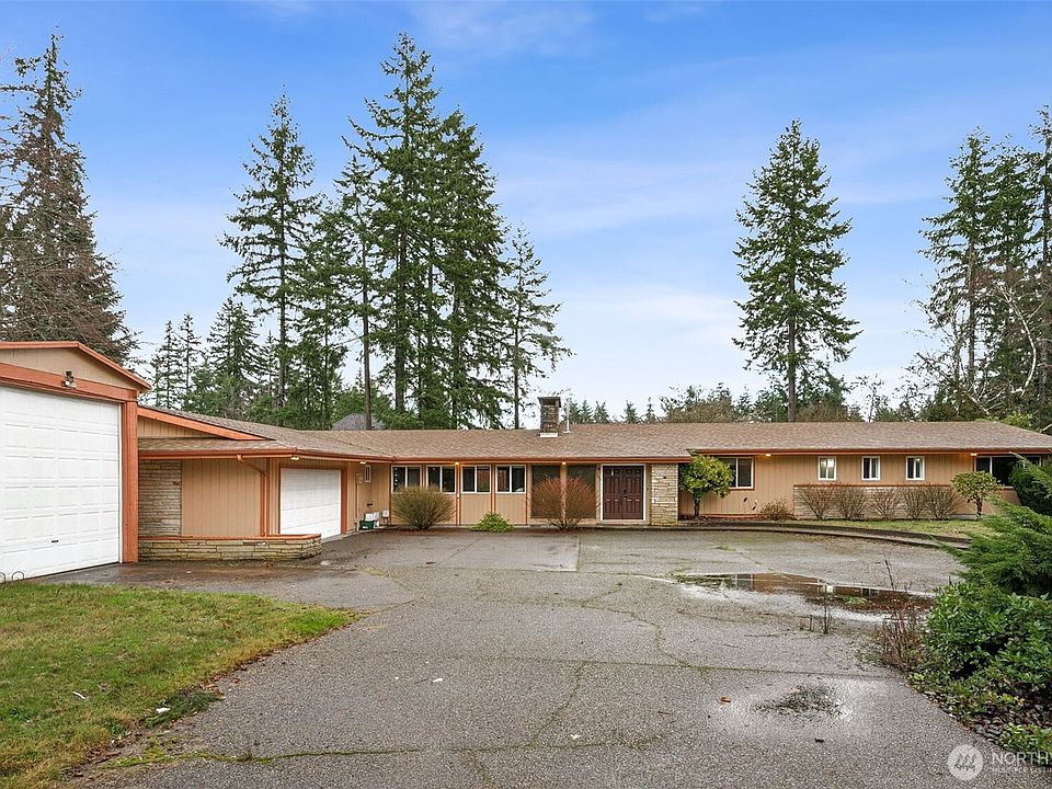 1st image of 105 Lucke Place