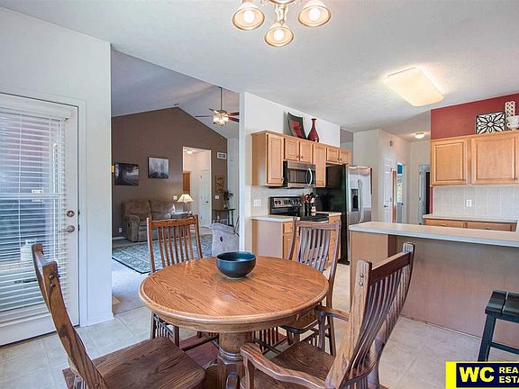 5th image of 6119 N 146th St