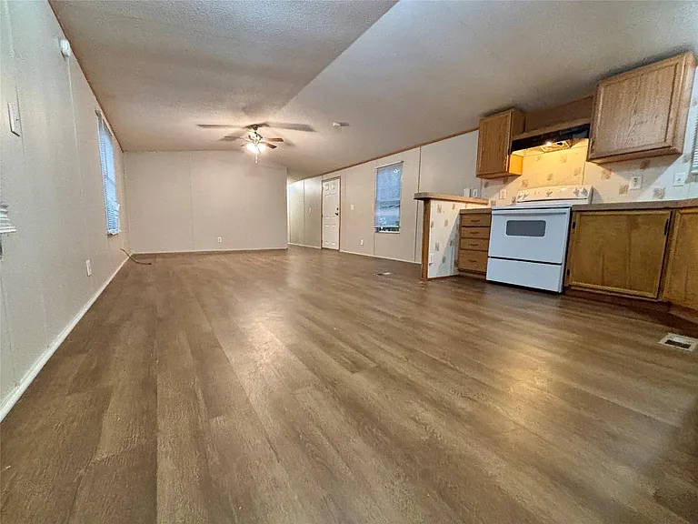 13295 Pecan Tree Dr — Photo 6