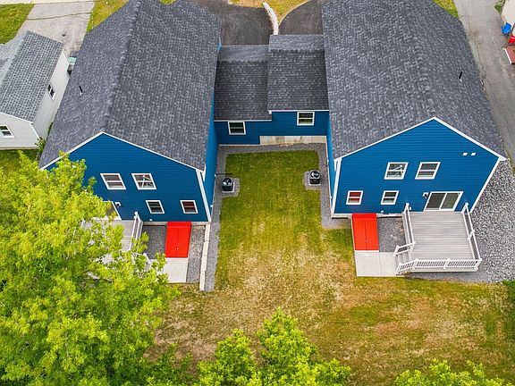 3rd image of 106 LOCK Street #B