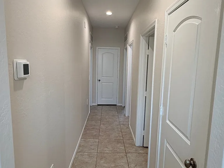 35420 W San Alvarez Ave — Photo 7