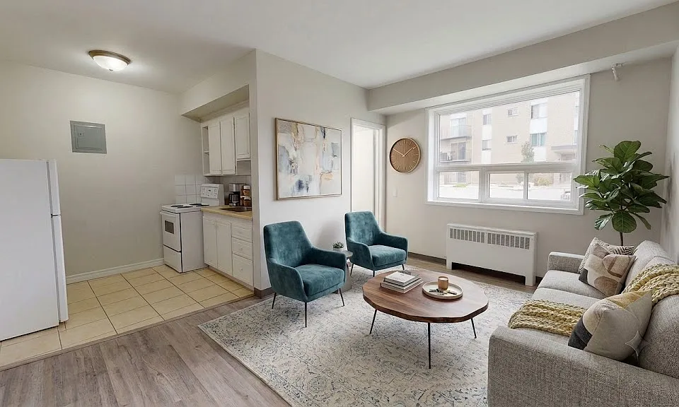 6460 Wyandotte St E #1