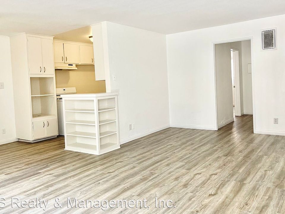 1st image of 21809 Lanark St #12-A