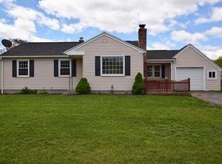 78 Robak Dr, Chicopee, MA 01020