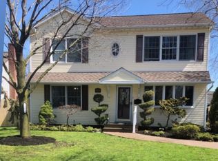 1009 Huckleberry Road, Bellmore, NY