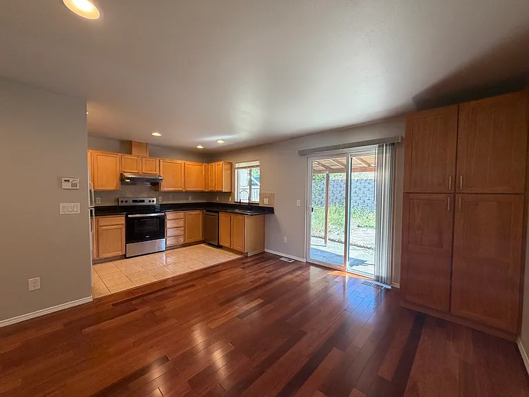 2nd level - kitchen + dining room