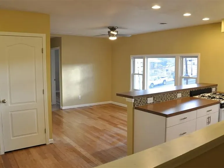 1640 Ellsworth Ave — Photo 4