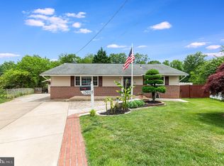 13605 Regency Ct, Woodbridge, VA 22191