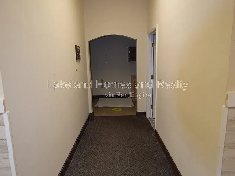 835 N Lake Parker Ave — Photo 13