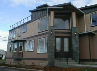 807 N 30th St, Renton, WA 98056