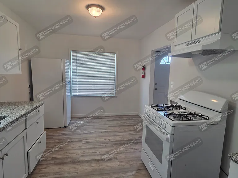 7211 Paige Ave — Photo 12