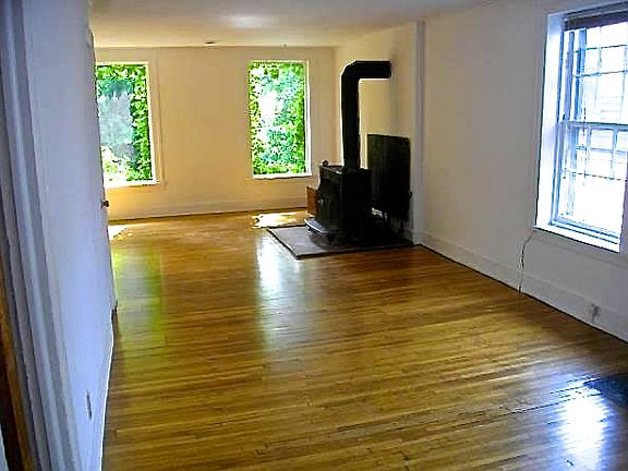 2nd image of 50 Park St #3