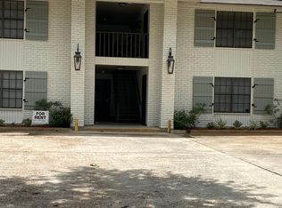 1103 Hodges St #4, Lake Charles, LA 70601
