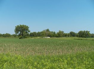 Hawthorne Dr #3, Pulaski, WI 54162