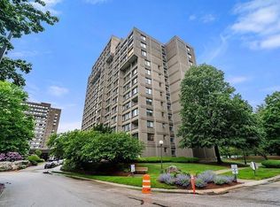 250 Hammond Pond Pkwy APT 1209N, Newton, MA 02467