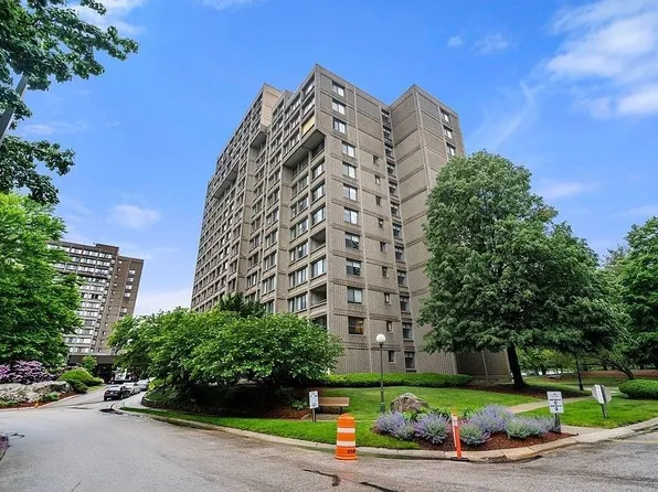 250 Hammond Pond Pkwy APT 1209N, Newton, MA 02467