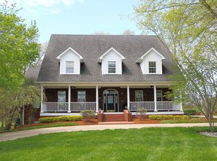 1600 Persimmon Ridge Dr, Louisville, KY 40245