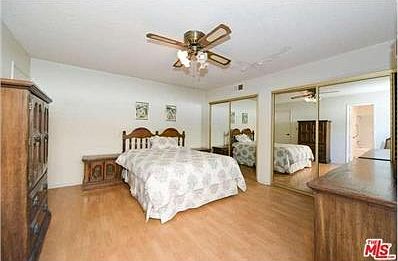 3rd image of 810 California Ave APT 1